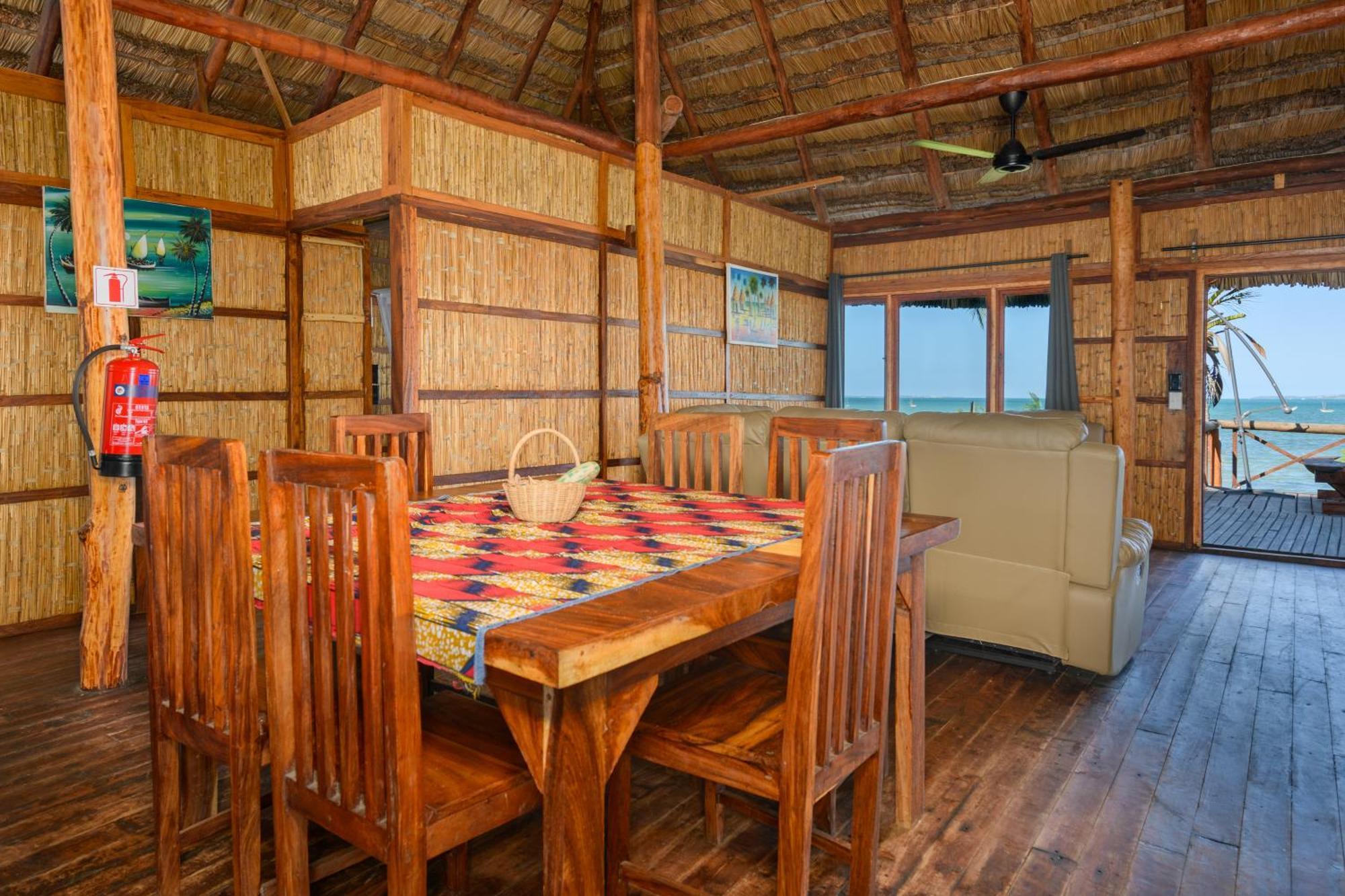 Ocean Pearl Beach Lodge Vilanculos Esterno foto