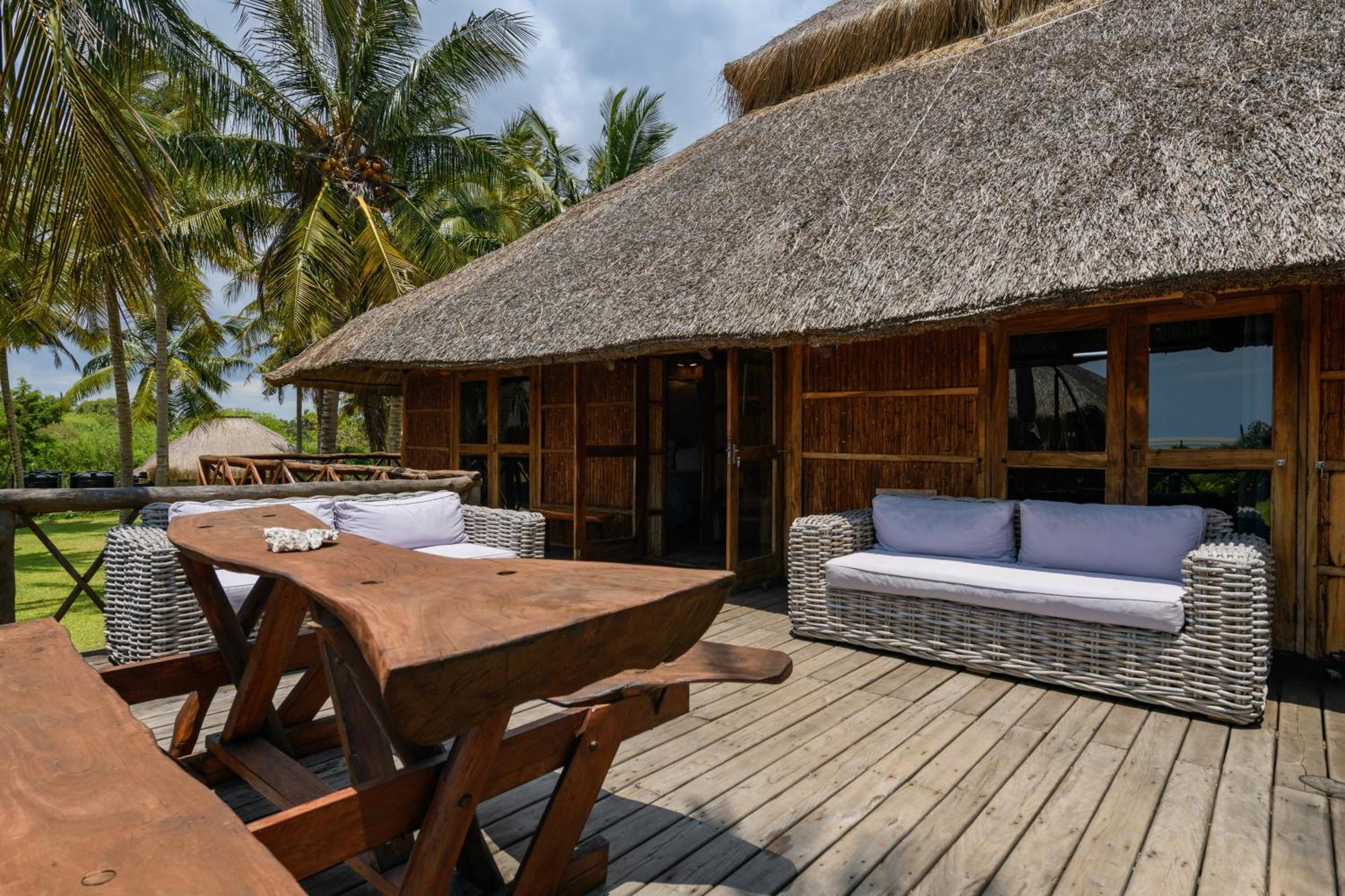 Ocean Pearl Beach Lodge Vilanculos Esterno foto